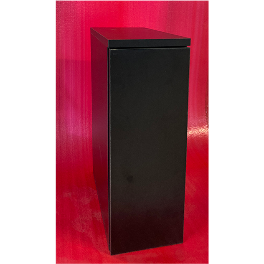 KLEIN KASTJE VOOR BADKAMER